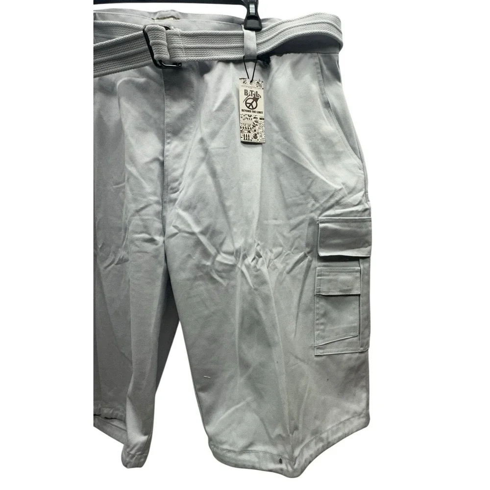 NWT BTL Beyond The Limit 46 Mens Baggy Cargo Shorts / Pants White Skater Hip Hop